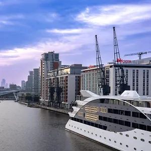 Otel Novotel Excel, Londra